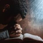 Prioritizing between People and Prayer